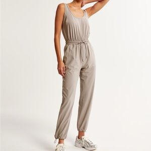 Abercrombie Travelers Jumpsuit